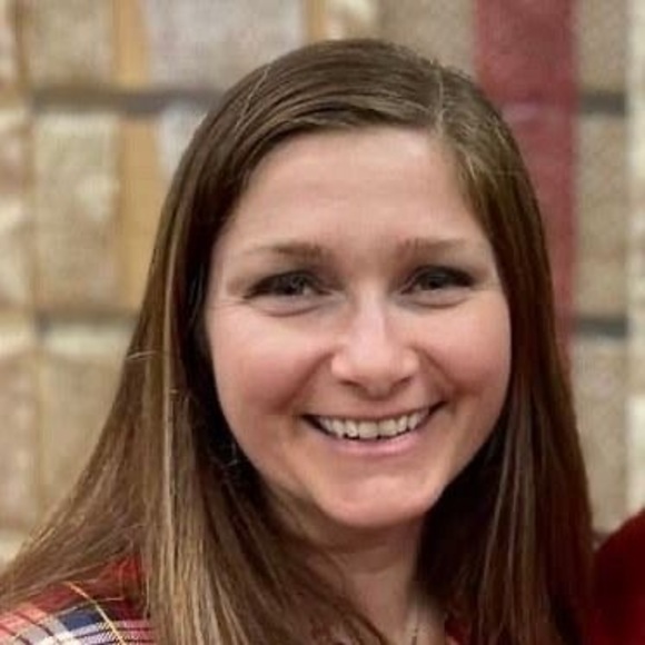 Meet your Posher, Mandy - Picture 1 of 1